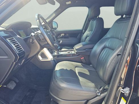 Used 2019 Land Rover Range Rover Supercharged image 10