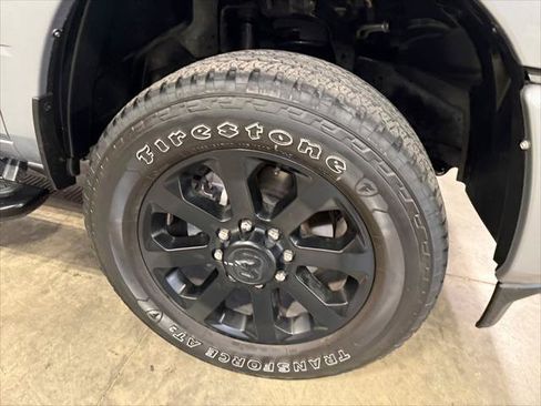 Certified 2024 RAM 2500 Big Horn w/ Night Edition AWD/4WD image 4