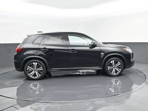 Used 2025 Mitsubishi Outlander Sport ES AWD/4WD image 4