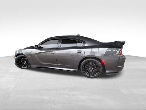 Used 2022 Dodge Charger Scat Pack w/ Daytona Edition Group image 6