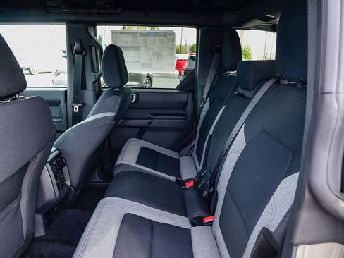 New 2025 Ford Bronco Big Bend image 17