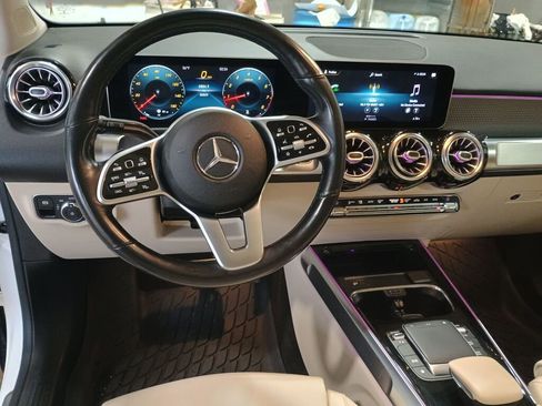 Certified 2021 Mercedes-Benz GLB 250 GLB 250 image 2