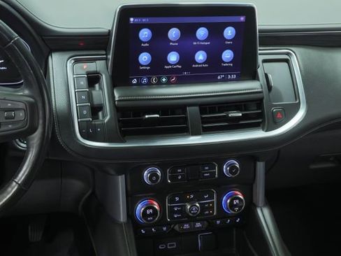 Used 2021 GMC Yukon SLT w/ SLT Premium Package image 16