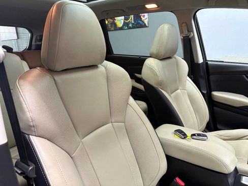 Used 2019 Subaru Ascent Limited w/ Popular Package #3 image 64