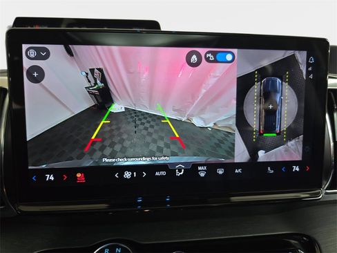 Used 2025 Ford Expedition Max Platinum w/ Driver's Package image 27