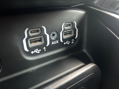 Used 2022 RAM 2500 Limited image 21