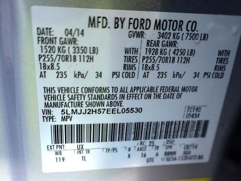 Used 2014 Lincoln Navigator 2WD image 17