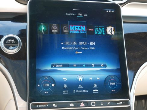 Used 2023 Mercedes-Benz GLC 300 4MATIC image 22