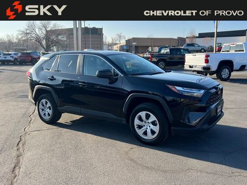 Used 2024 Toyota RAV4 LE image 3