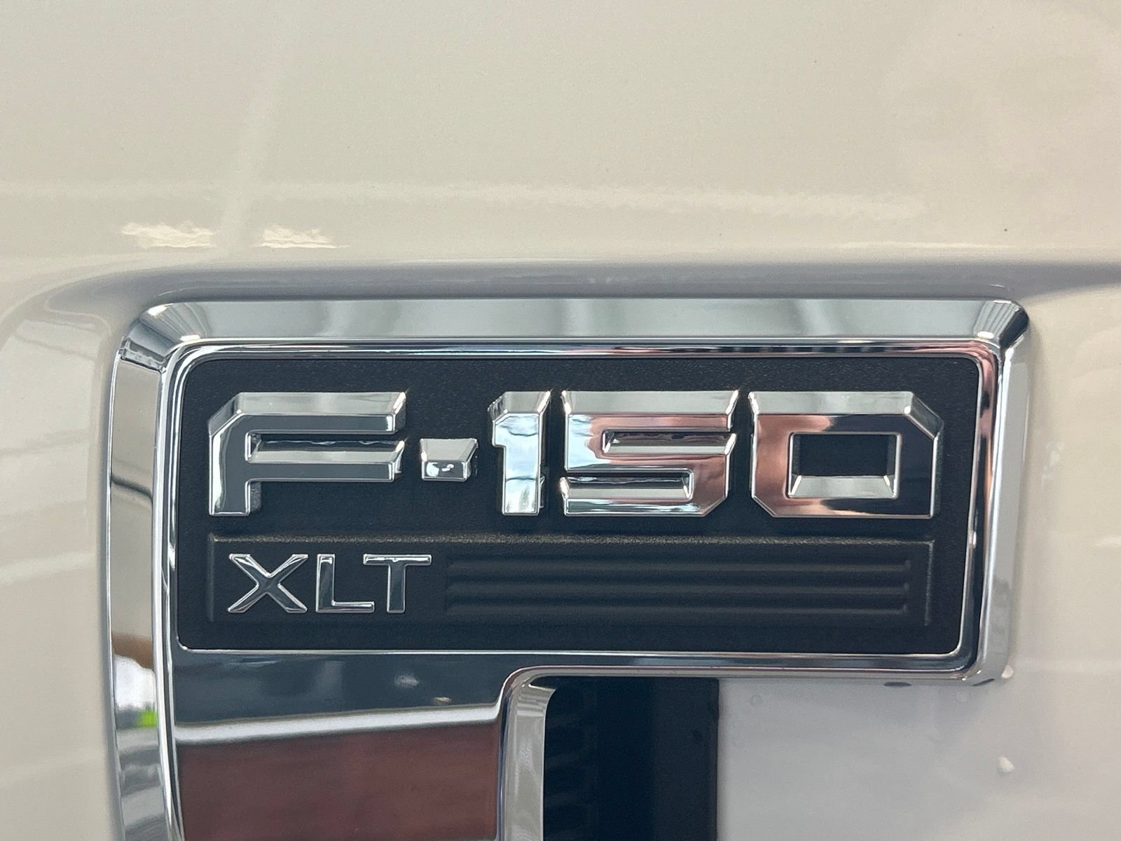 Used 2024 Ford F150 XLT w/ Mobile Office Package AWD/4WD image 10