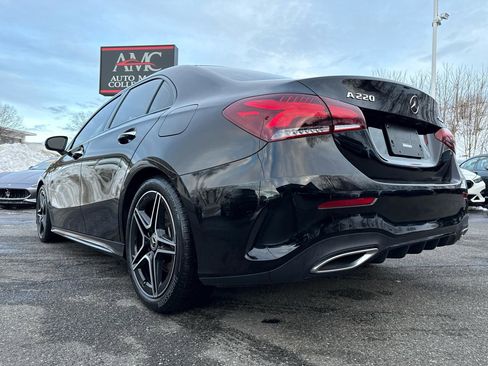 Used 2022 Mercedes-Benz A 220 4MATIC w/ AMG Line image 5