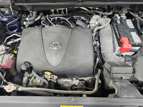 Used 2022 Toyota Highlander XLE image 40