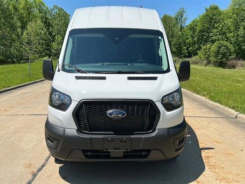 Used 2025 Ford Transit 250 148 High Roof AWD w/ Load Area Protection Package image 19