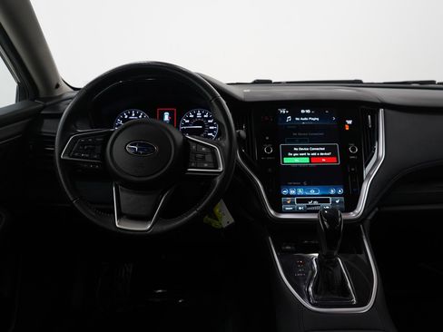 Used 2024 Subaru Outback Premium image 12