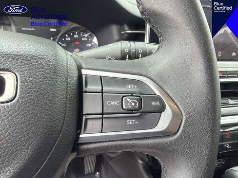 Used 2024 Jeep Compass Latitude AWD/4WD image 22