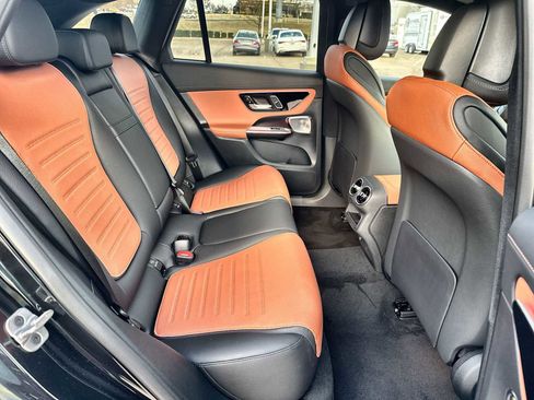 New 2026 Mercedes-Benz GLC 300 image 19