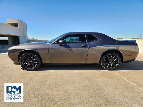Used 2021 Dodge Challenger SXT w/ Blacktop Package image 5