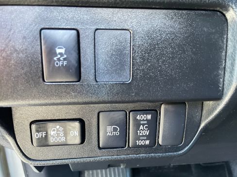 Certified 2021 Toyota Tacoma TRD Sport w/ Technology Package AWD/4WD image 12