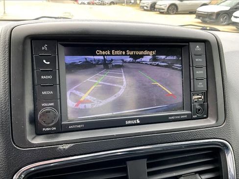 Used 2019 Dodge Grand Caravan GT image 26