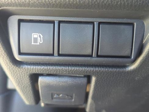 New 2026 Toyota Prius LE image 11