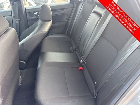 Used 2025 Honda Civic Sport image 11