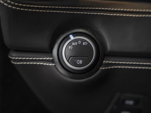 Used 2019 Ferrari 488 Spider RWD image 46