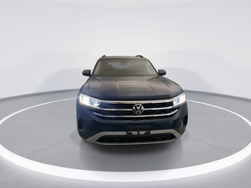 Used 2023 Volkswagen Atlas SE w/ Panoramic Sunroof Package AWD/4WD image 9