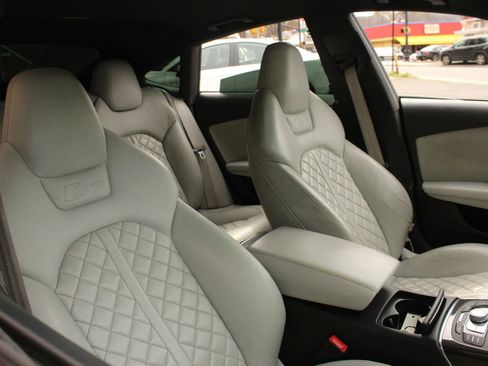 Used 2018 Audi S7 Premium Plus AWD/4WD image 23