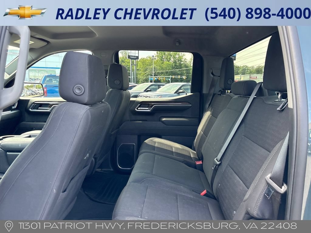 Certified 2025 Chevrolet Silverado 1500 LT AWD/4WD image 11