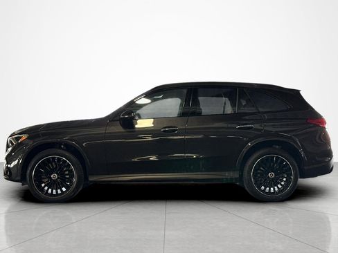 New 2026 Mercedes-Benz GLC 300 image 2