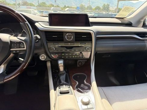 Used 2019 Lexus RX 350L AWD image 28