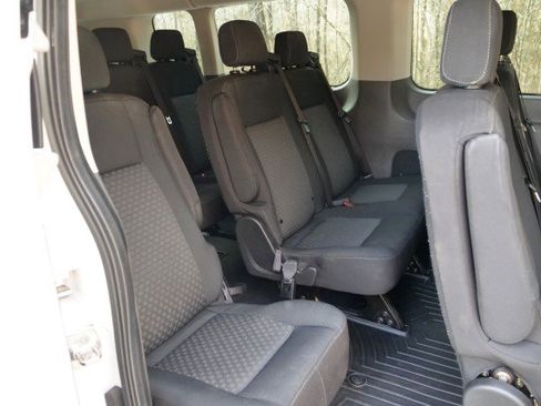 Used 2023 Ford Transit 350 XLT image 8