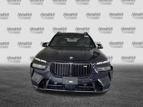 Used 2026 BMW X7 M60i w/ Climate Comfort Package AWD/4WD image 3