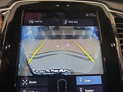 Used 2016 Volvo XC90 T6 Momentum w/ Momentum Plus Package AWD/4WD image 25