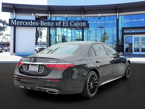 Used 2023 Mercedes-Benz S 500 4MATIC image 3
