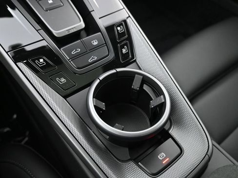 Certified 2025 Porsche 911 Carrera S image 24