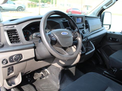 Used 2025 Ford Transit 250 Low Roof w/ Exterior Upgrade Package RWD image 24