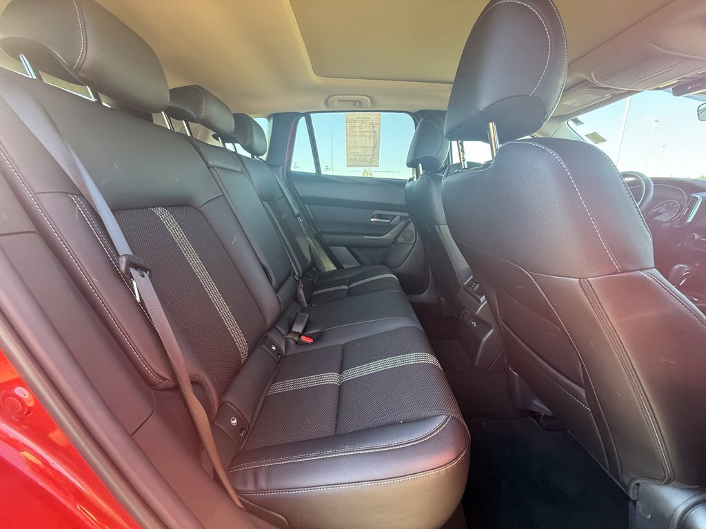 Used 2025 MAZDA CX-50 AWD 2.5 S w/ Premium Package image 35