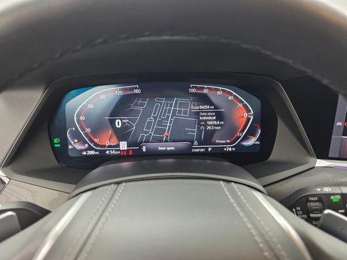 Used 2022 BMW X7 xDrive40i w/ Premium Package image 22