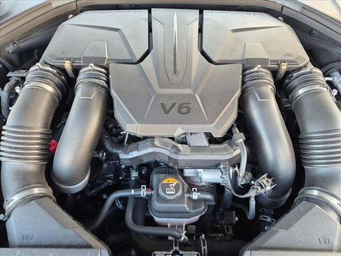 Used 2024 Genesis GV70 3.5T Sport AWD/4WD image 22