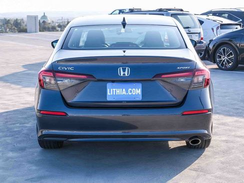 Used 2025 Honda Civic Sport image 5