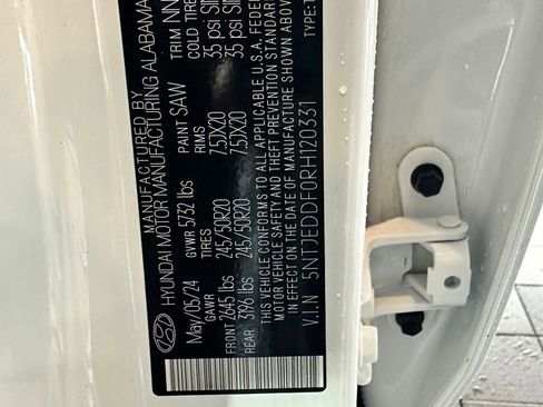 Used 2024 Hyundai Santa Cruz Limited image 35