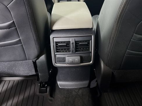 Used 2020 Subaru Forester Limited AWD/4WD image 28