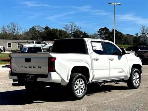 New 2026 Toyota Tacoma SR5 image 8