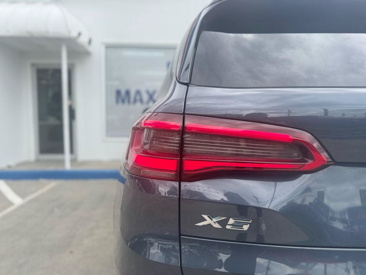 Used 2020 BMW X5 sDrive40i w/ Premium Package RWD image 36