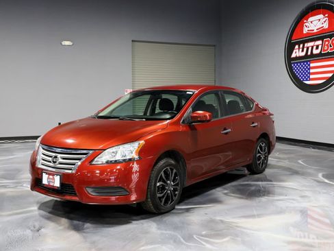 Used 2015 Nissan Sentra SV image 3