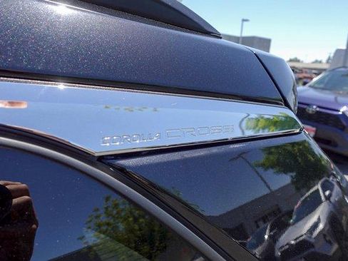 Certified 2023 Toyota Corolla Cross XLE FWD image 28