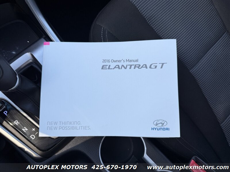 Used 2016 Hyundai Elantra GT FWD image 16
