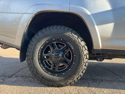 Used 2020 Toyota 4Runner TRD Off-Road Premium image 12