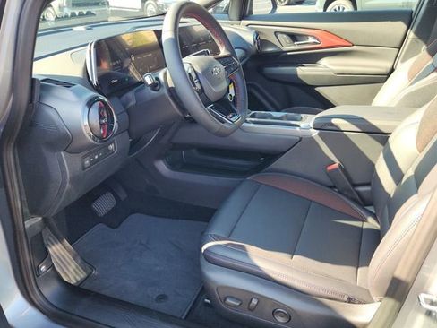 New 2026 Chevrolet Equinox EV RS image 7